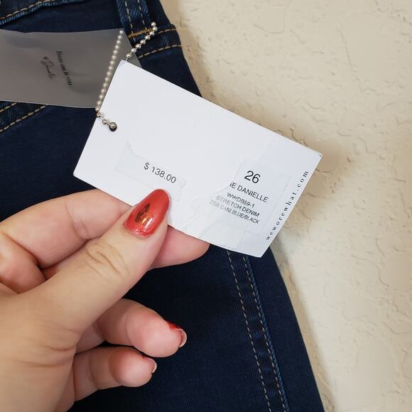 We Wore What The Danielle Dark Wash High Rise Vintage Straight Jeans Womens 26 - Picture 4 of 7